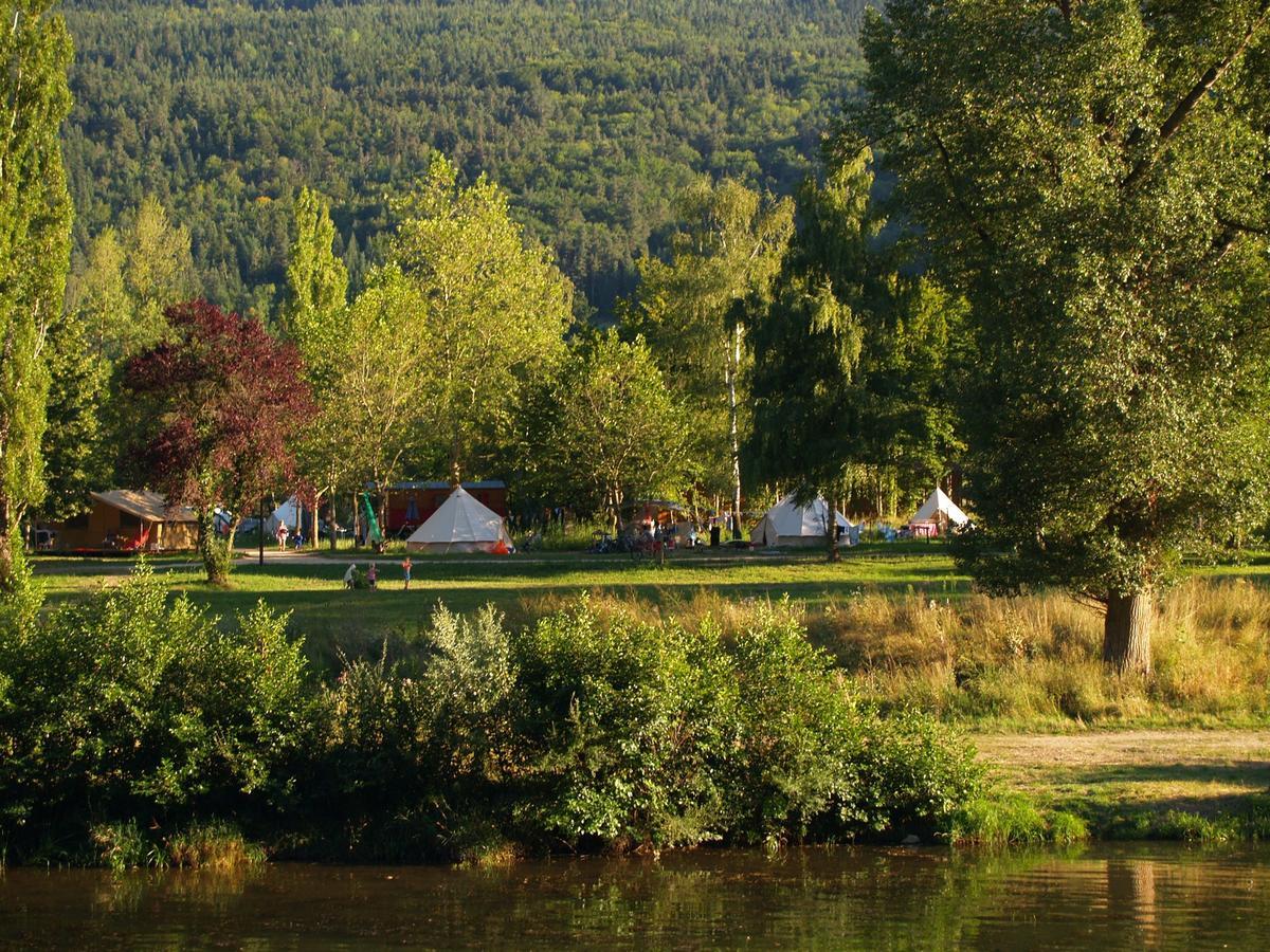 Cosycamp Hotell Chamalières-sur-Loir Eksteriør bilde