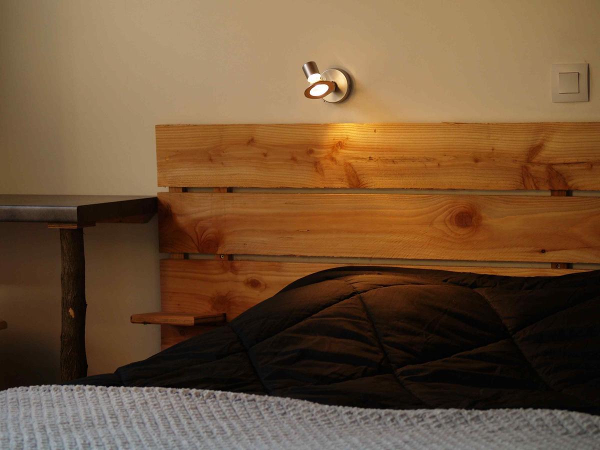 Cosycamp Hotell Chamalières-sur-Loir Eksteriør bilde