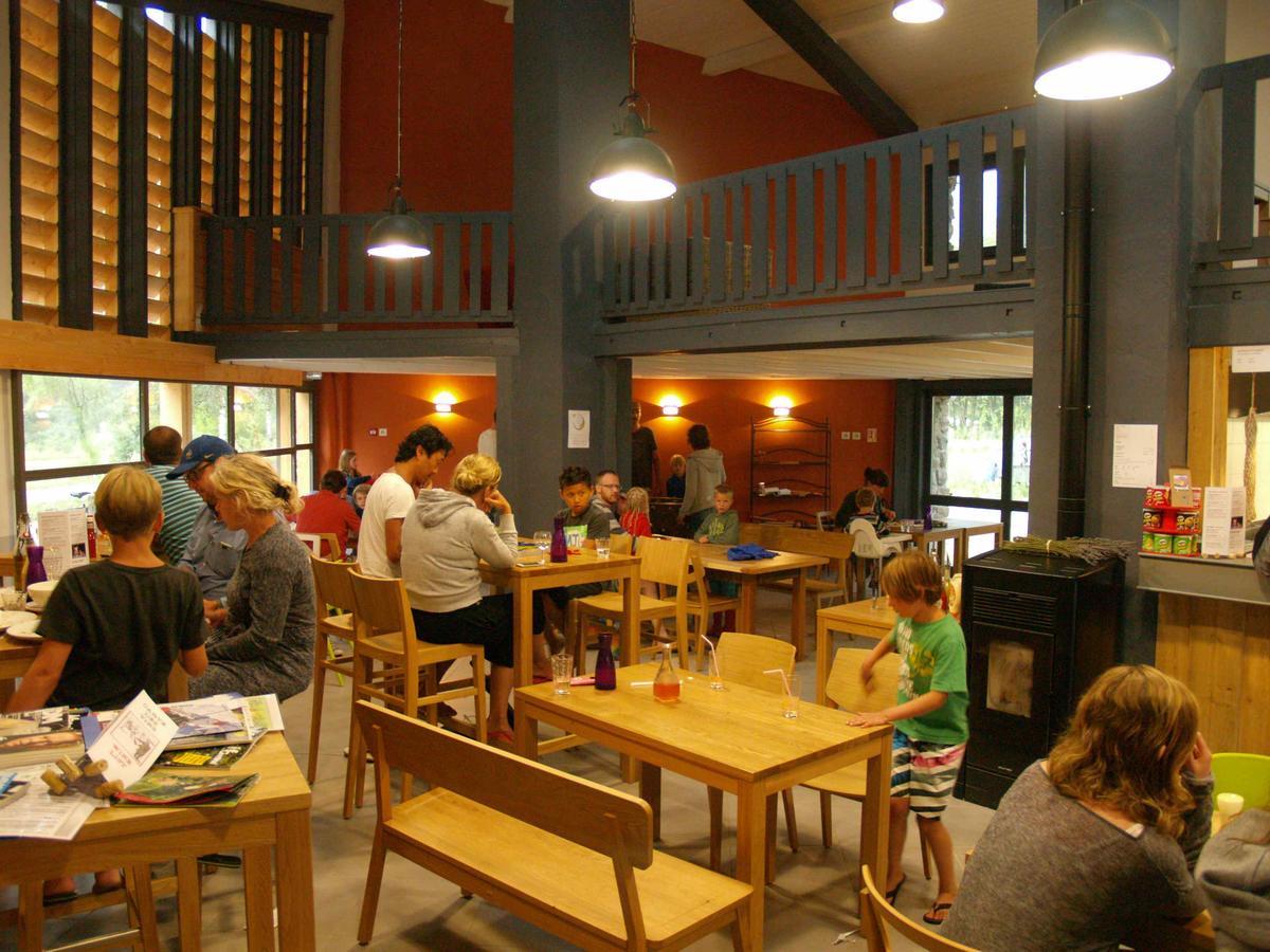 Cosycamp Hotell Chamalières-sur-Loir Eksteriør bilde