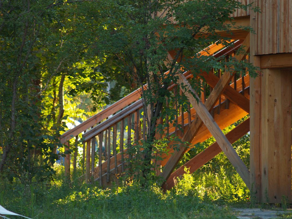 Cosycamp Hotell Chamalières-sur-Loir Eksteriør bilde