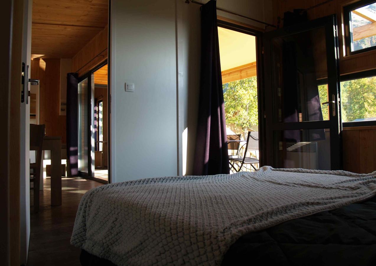 Cosycamp Hotell Chamalières-sur-Loir Eksteriør bilde