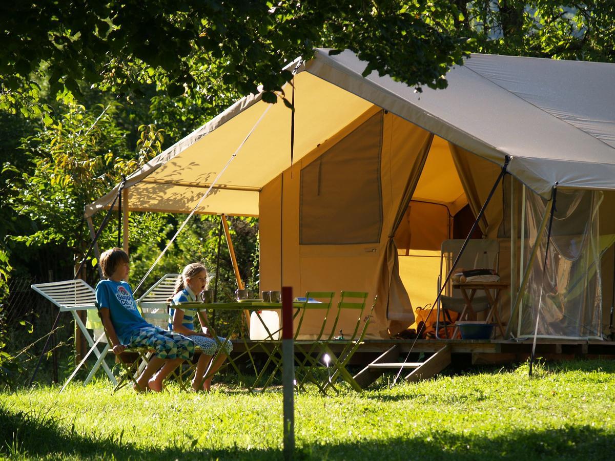 Cosycamp Hotell Chamalières-sur-Loir Eksteriør bilde